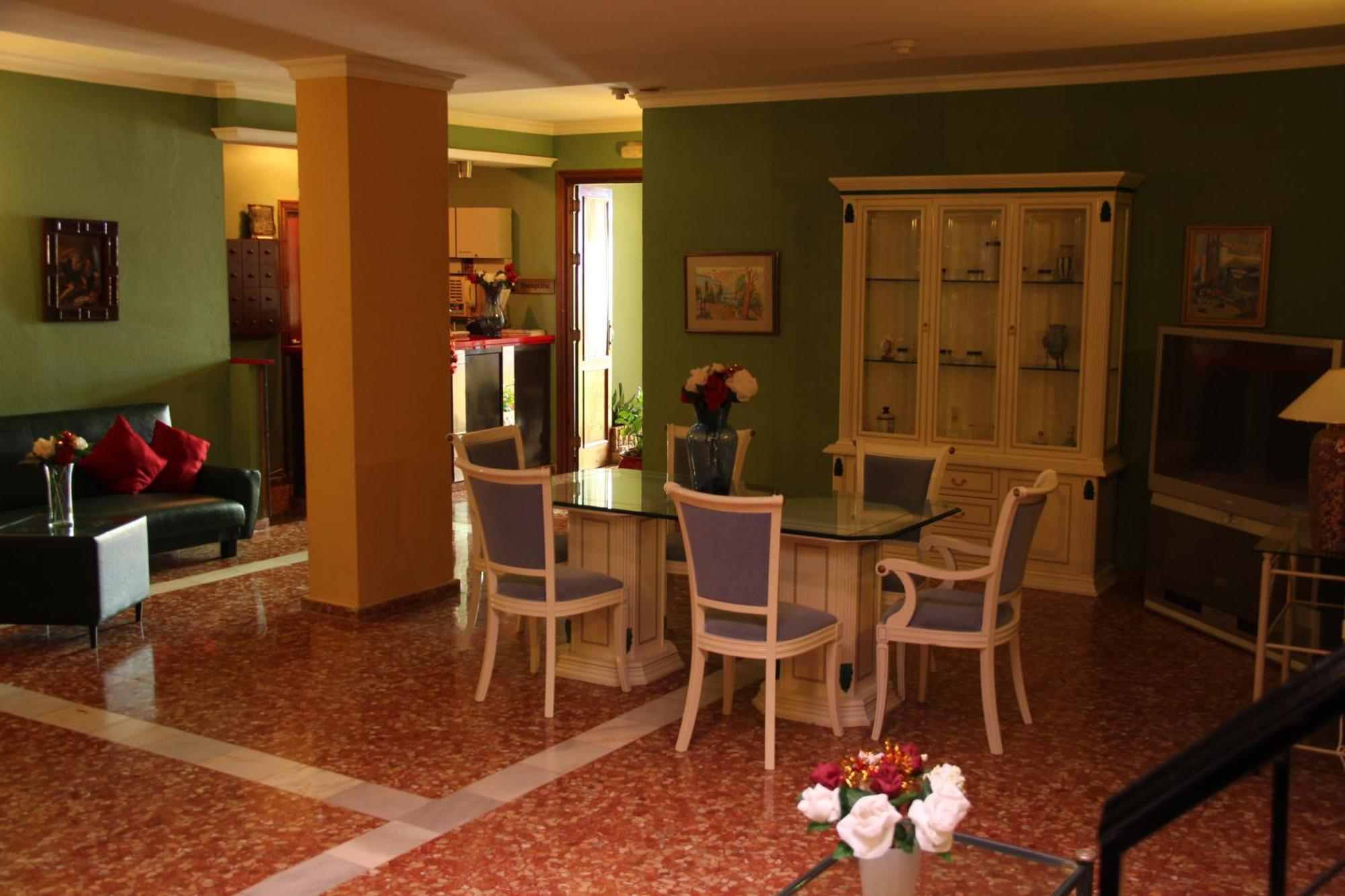 Nerva Hotel Vazquez Diaz מראה חיצוני תמונה