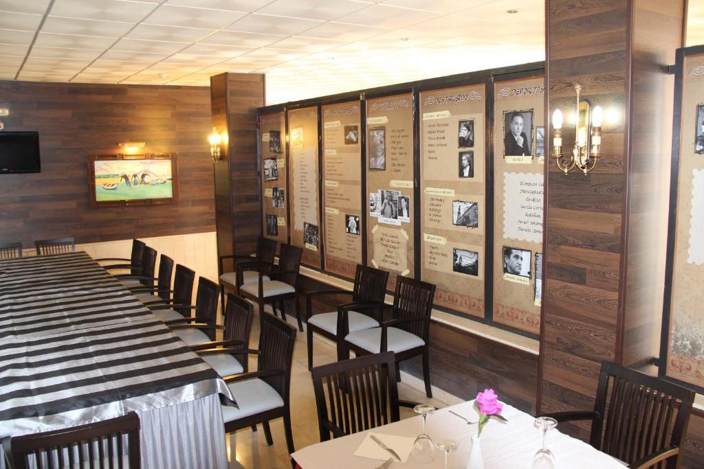 Nerva Hotel Vazquez Diaz מראה חיצוני תמונה